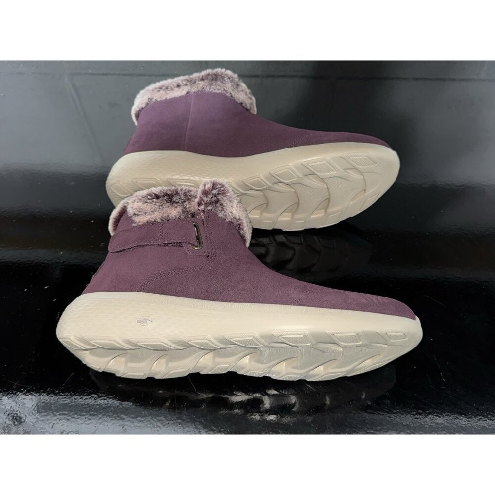 Skechers On The Go City 2 Cuddle Up Womens Faux Fur Lined Winter Boots Size 9.5 - Picture 5 of 8